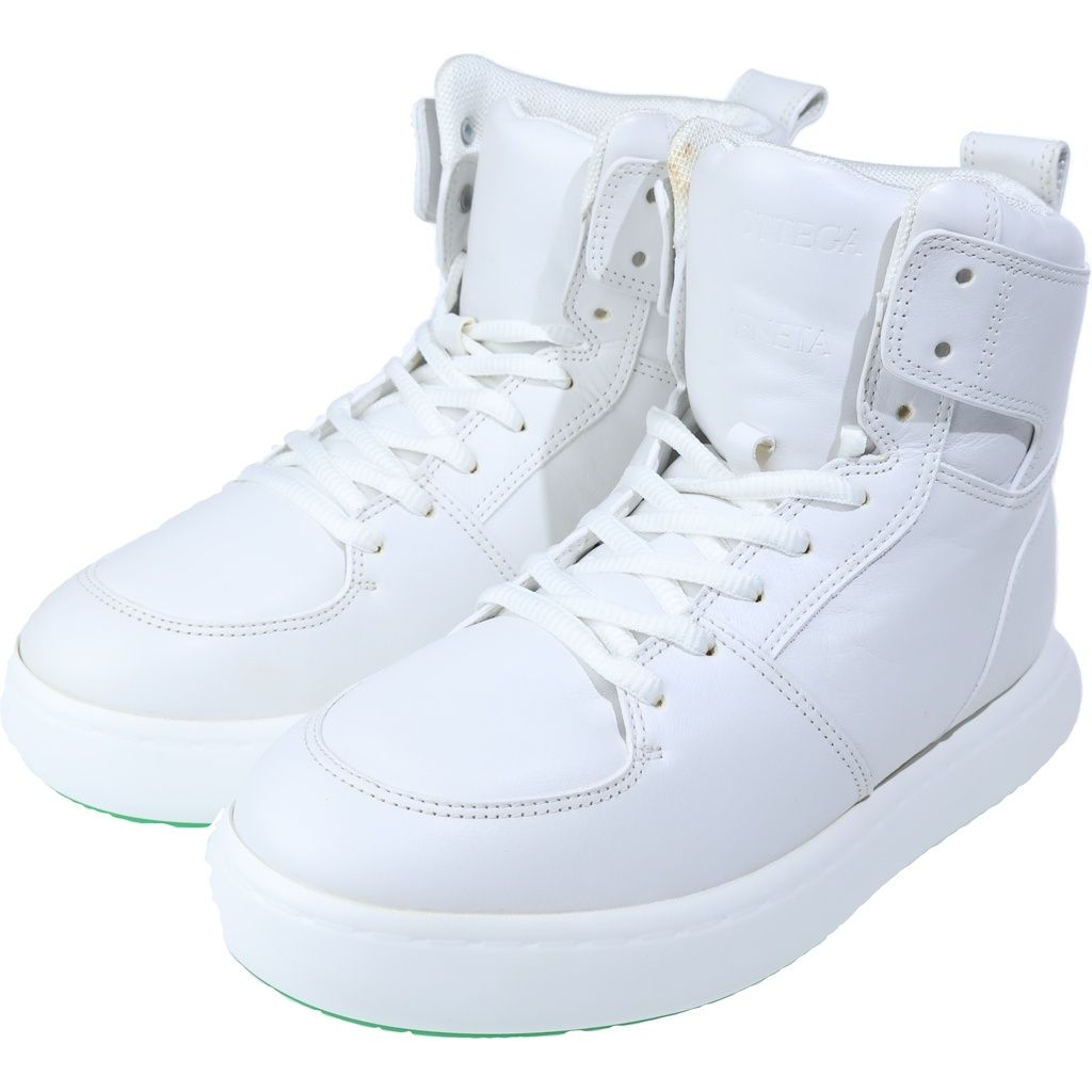 Bottega Veneta Rogo Detailed Hightop Sneaker Logo — view 2