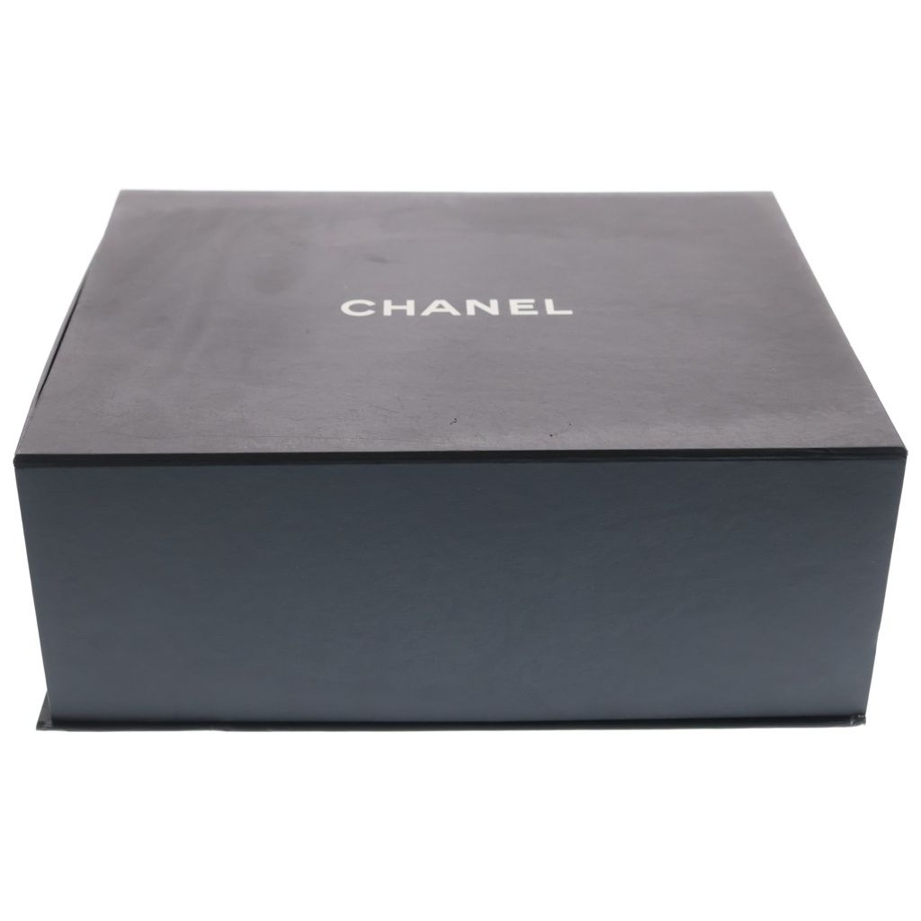 Chanel CC Logo Chain Shoulder Bag Rainbow Multicolor Caviar Leather — view 6