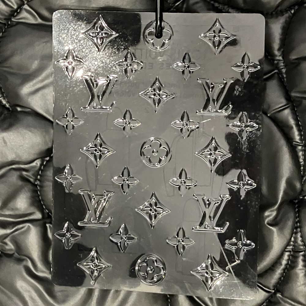 Louis Vuitton Monogram Flower Quilted Hoodie 50 Black — view 7