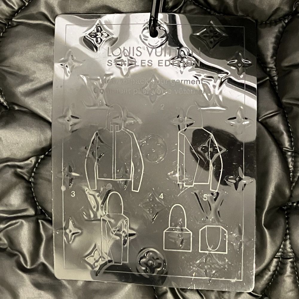 Louis Vuitton Monogram Flower Quilted Hoodie 50 Black — view 6