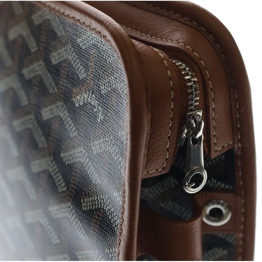 Goyard Juvans MM Herringbone Clutch Brown — view 5