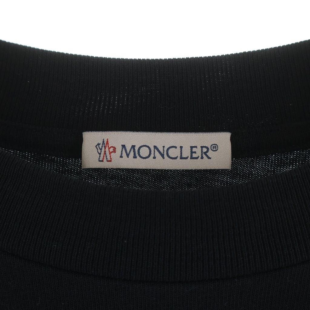 Moncler Front Logo Patch Crew Neck Short Sleeve T-Shirt Black — view 7