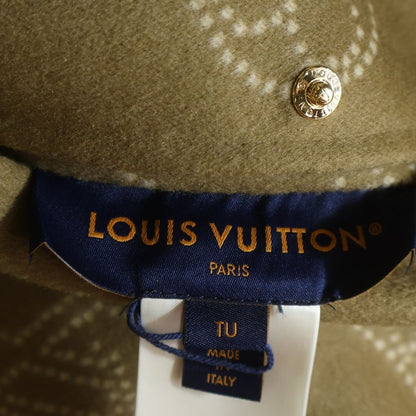 Louis Vuitton Mahina Monogram Reversible Poncho Beige Cape — view 6