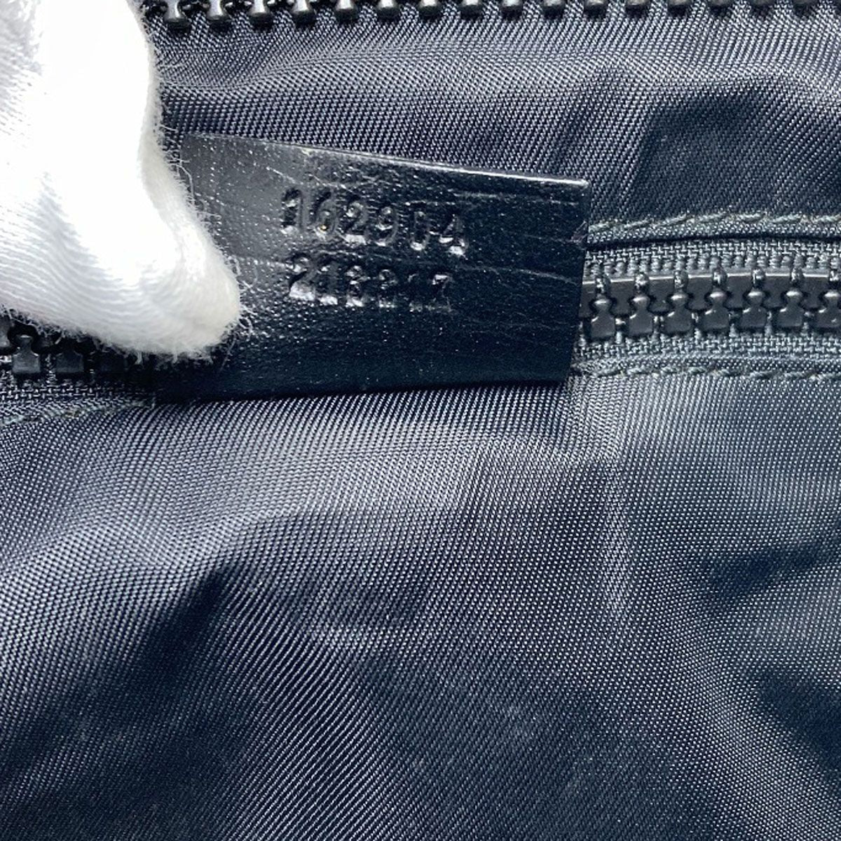 Gucci GG Supreme Shoulder — view 7