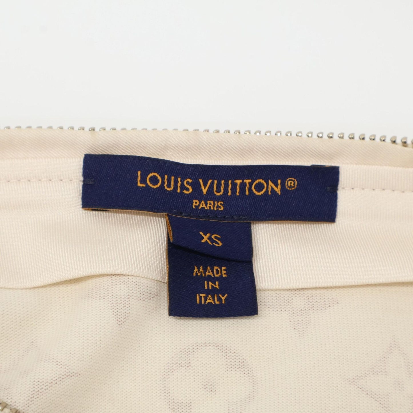 Louis Vuitton Beige Monogram Zip T-Shirt XS — view 3