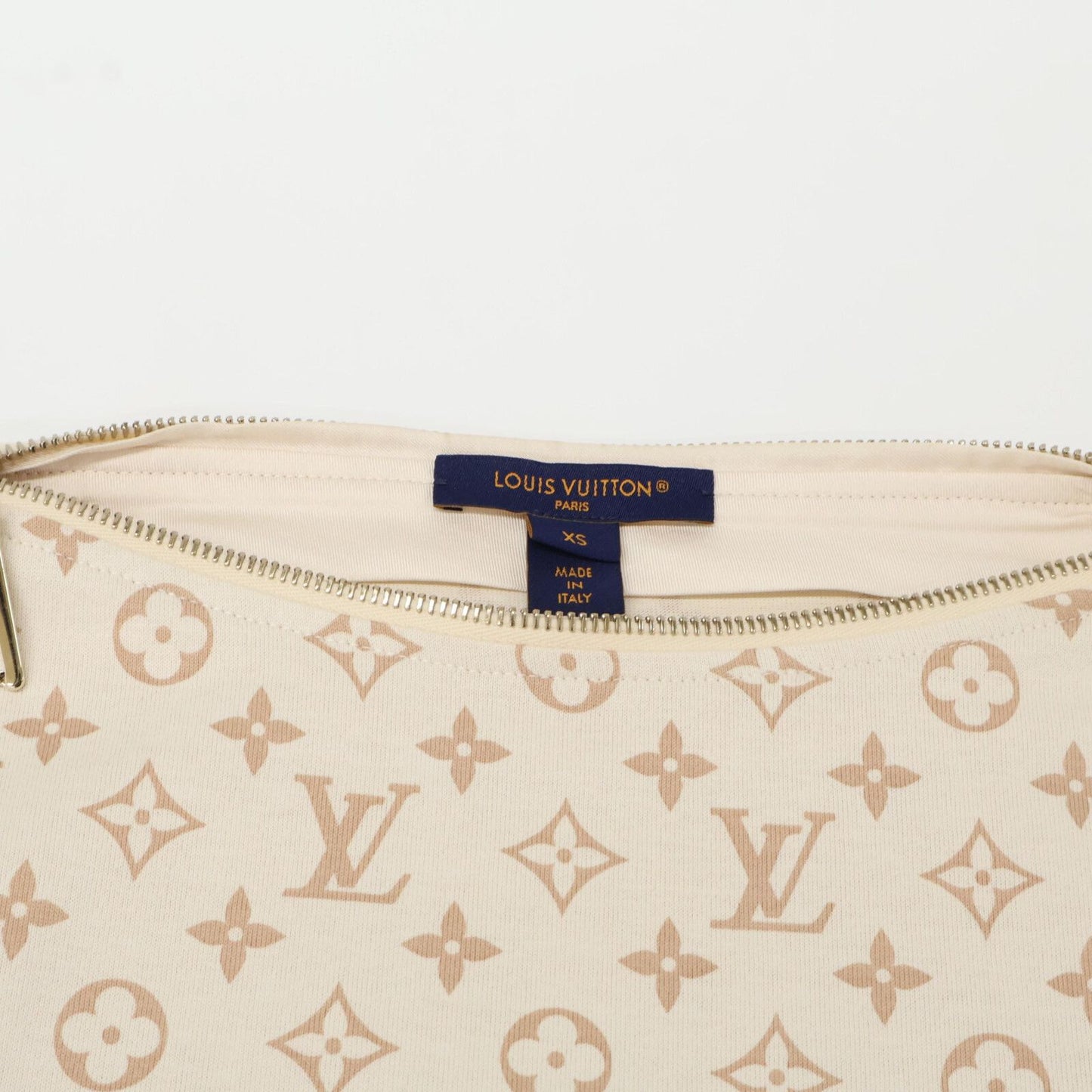 Louis Vuitton Beige Monogram Zip T-Shirt XS — view 6