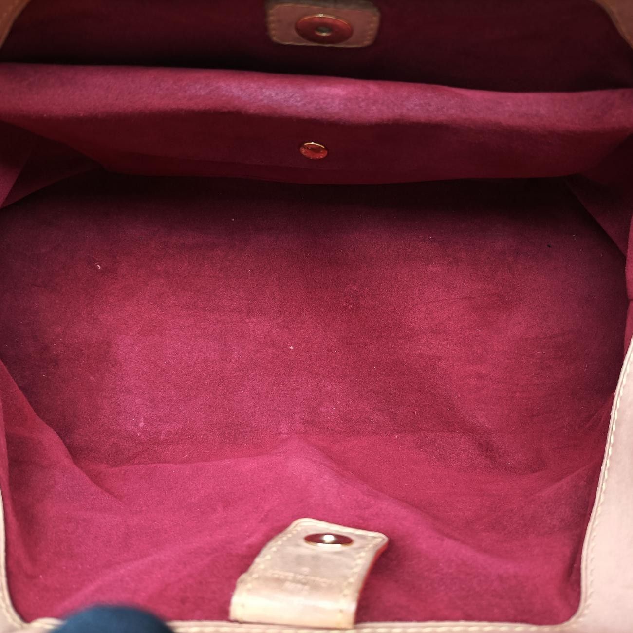 Louis Vuitton Judy MM Blanc Monogram Multicolor Messenger — view 9