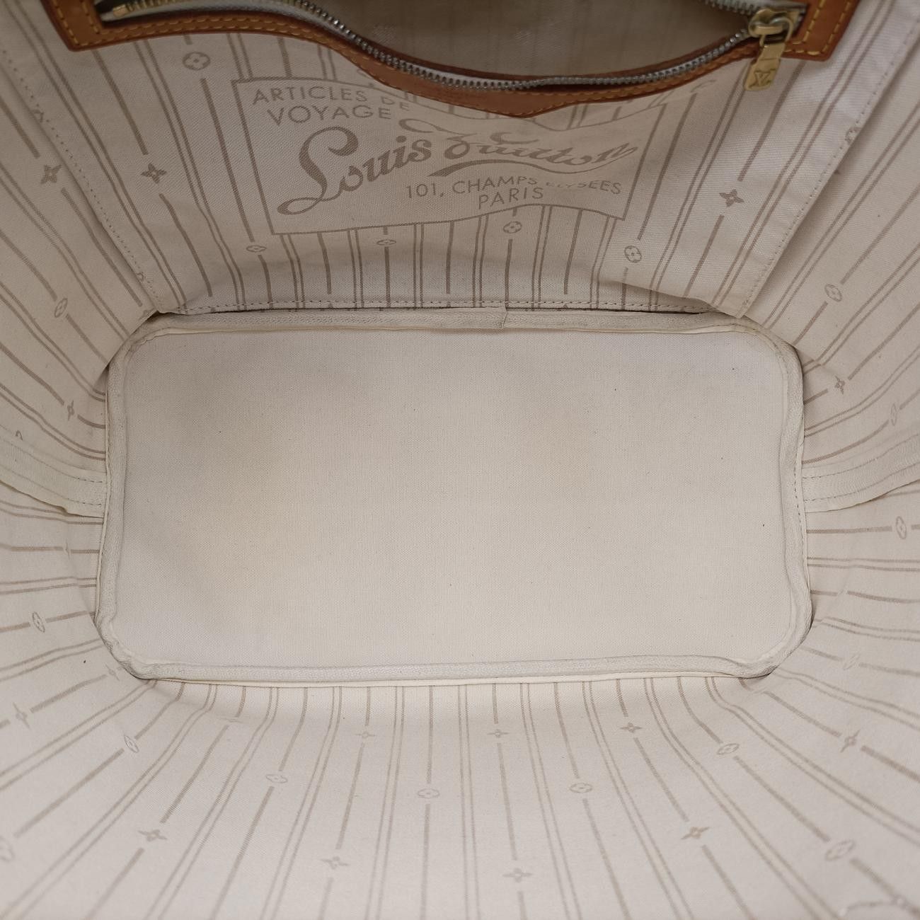 Louis Vuitton Neverfull MM Azur Damier Canvas — view 9