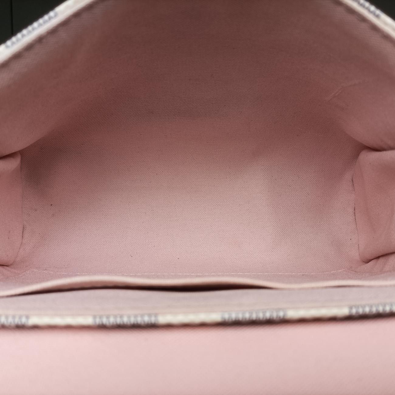 Louis Vuitton Croisette Azur Damier Canvas Messenger — view 9