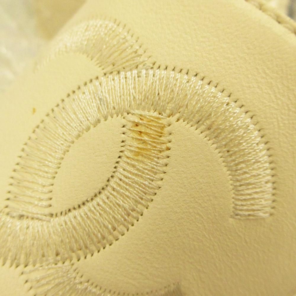 Chanel Short Boots Chunky Heels Contrast CC Logo Leather Quilted Embroidery — view 8