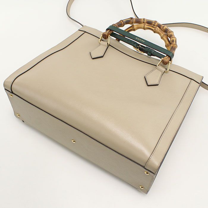 Gucci 2-Way Diana Tote Leather — view 2