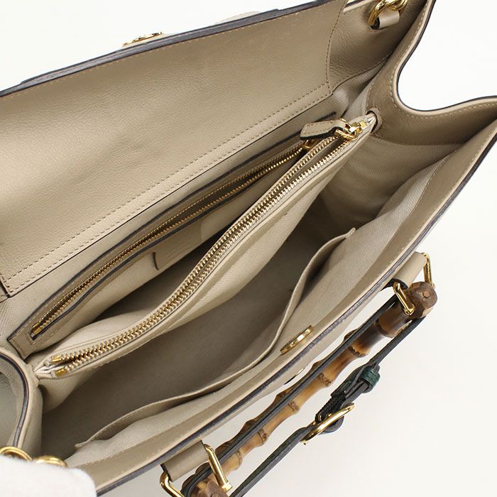 Gucci 2-Way Diana Tote Leather — view 3