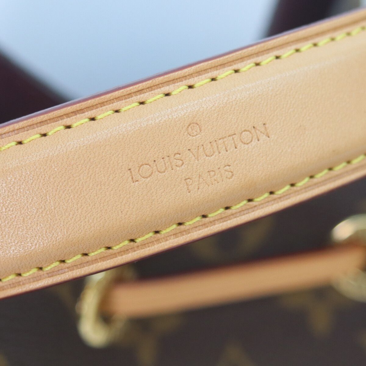 Louis Vuitton Monogram Neo Noe BB Bucket — view 8