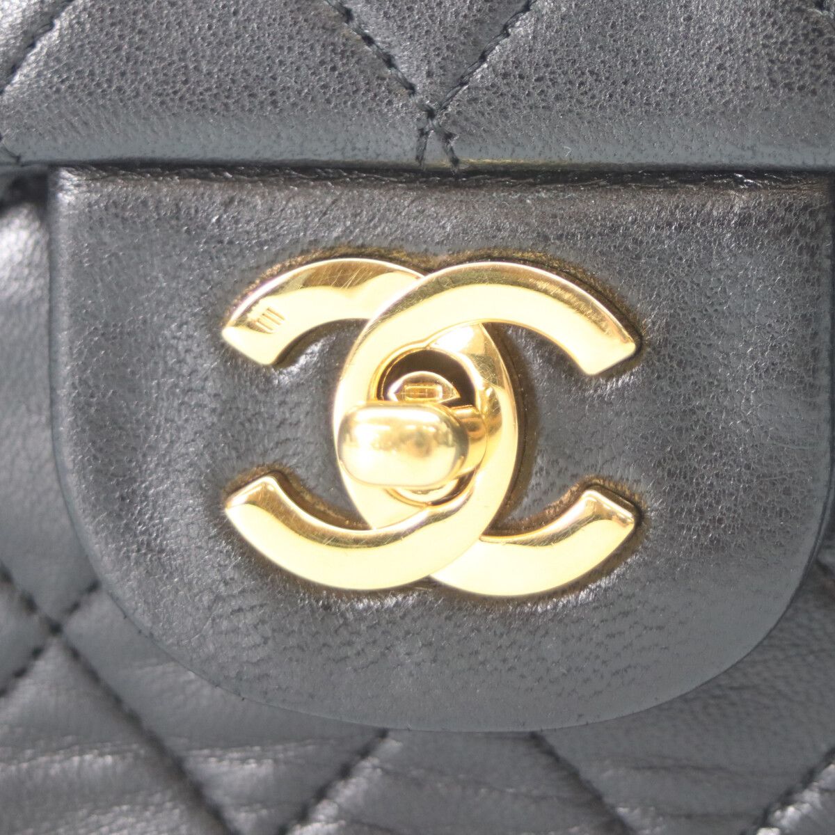 Chanel Black Lamb Gold Quilted 25 Shoulder — view 6