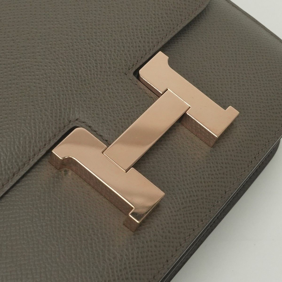 Hermes Constance 3 Mini 18 Shoulder Bag Epsom Etain Gray Pink Gold Veau — view 7