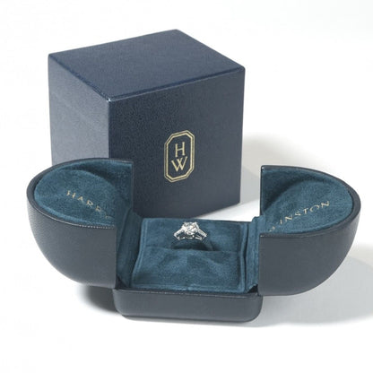 Harry Winston Round Cut Classic Ring Silver Wedding Engagement — view 8