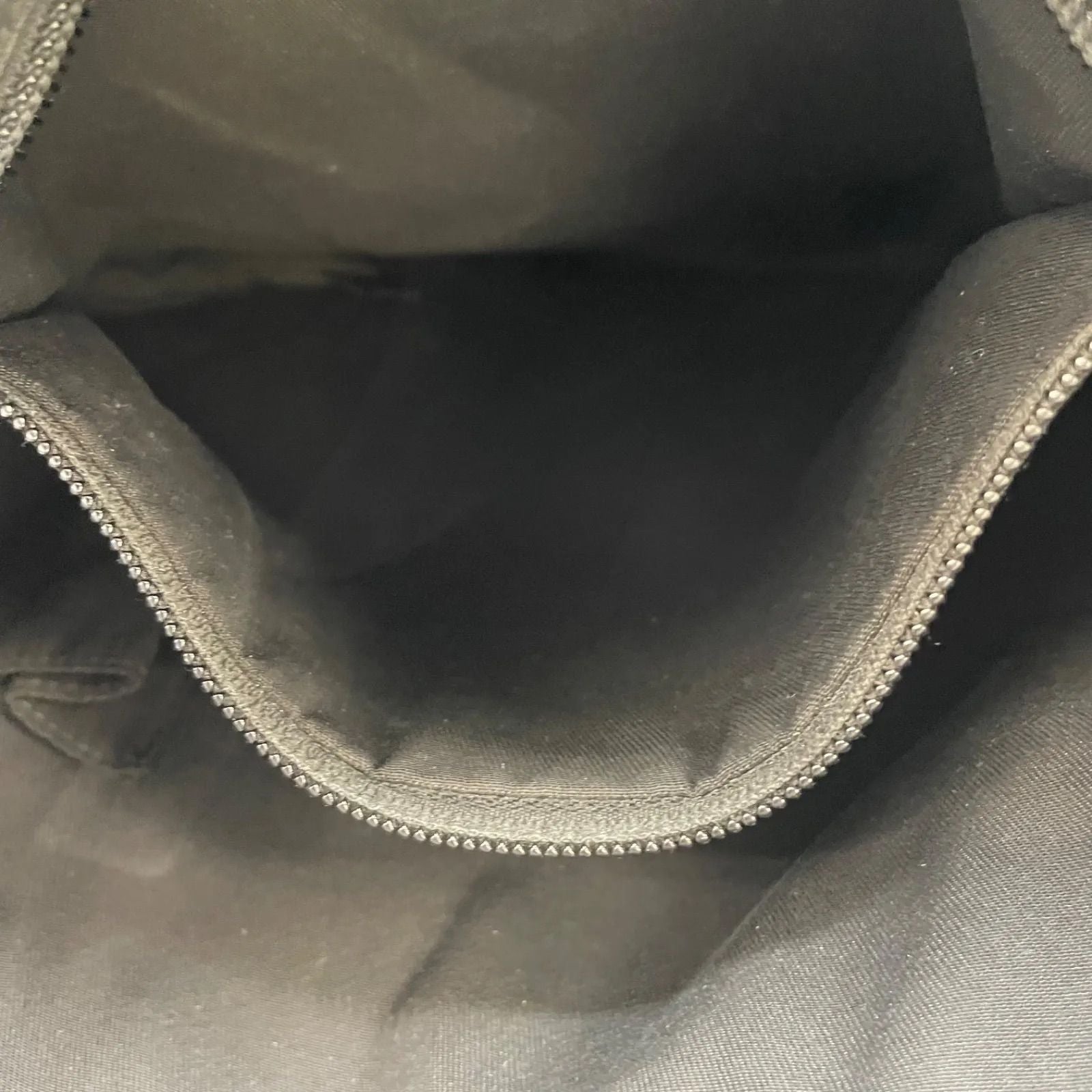 Gucci Perforated Leather Messenger Bag Black — view 7