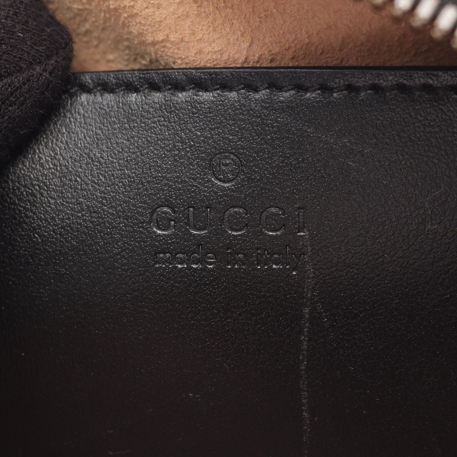 Gucci Shoulder Bag GG Marmont Black Leather Small — view 4