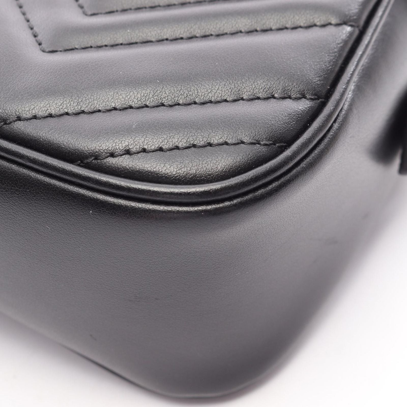 Gucci Shoulder Bag GG Marmont Black Leather Small — view 6