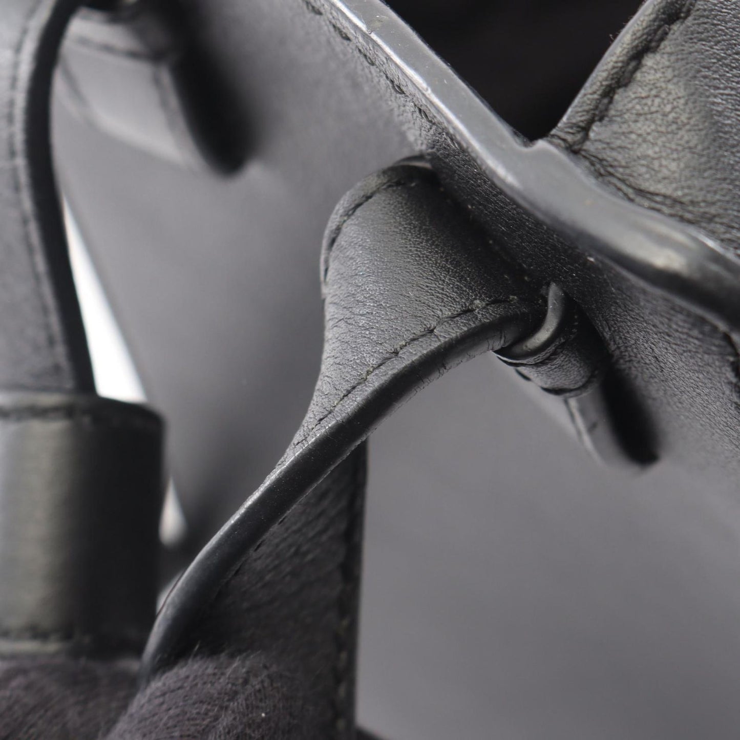 Loewe Handbag Hammock Small 2-Way Black Leather — view 8