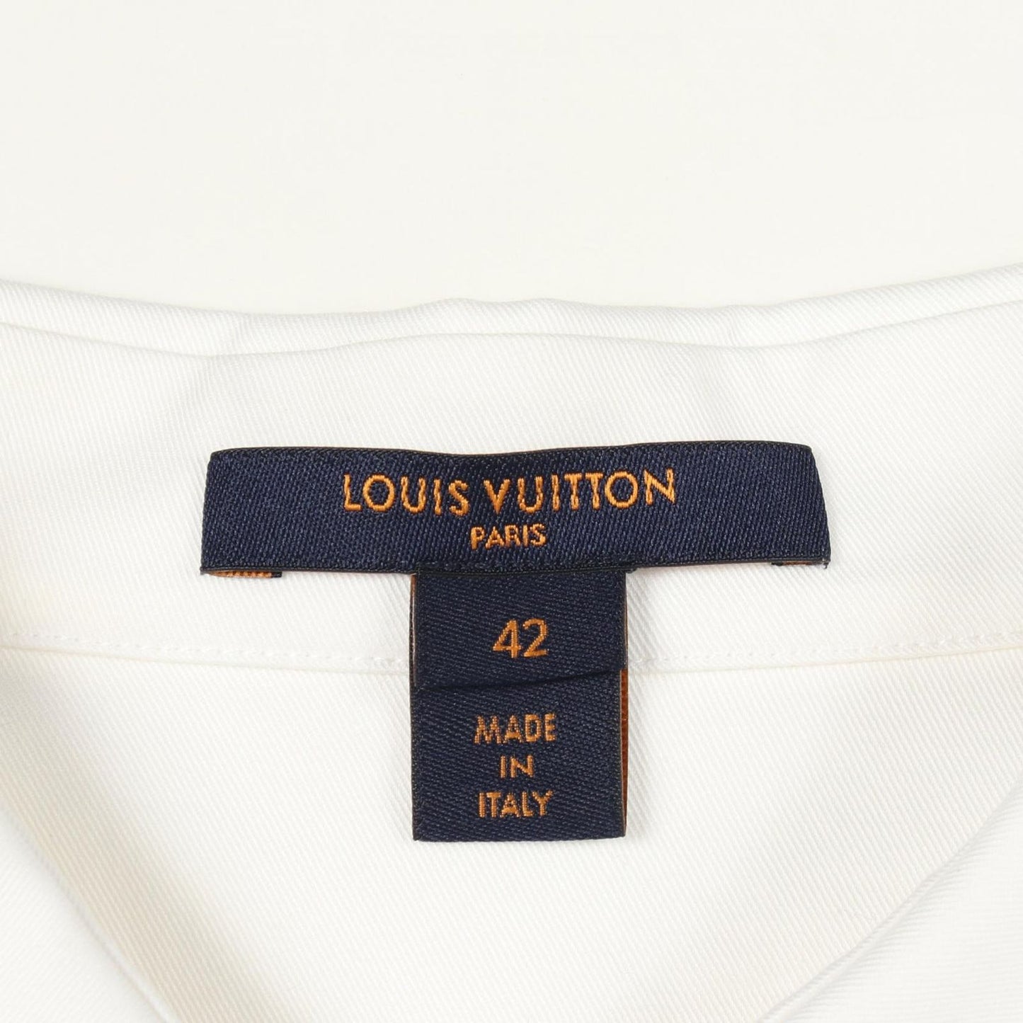Louis Vuitton Logo Patch Long Sleeve Oom Cotton Shirt — view 3