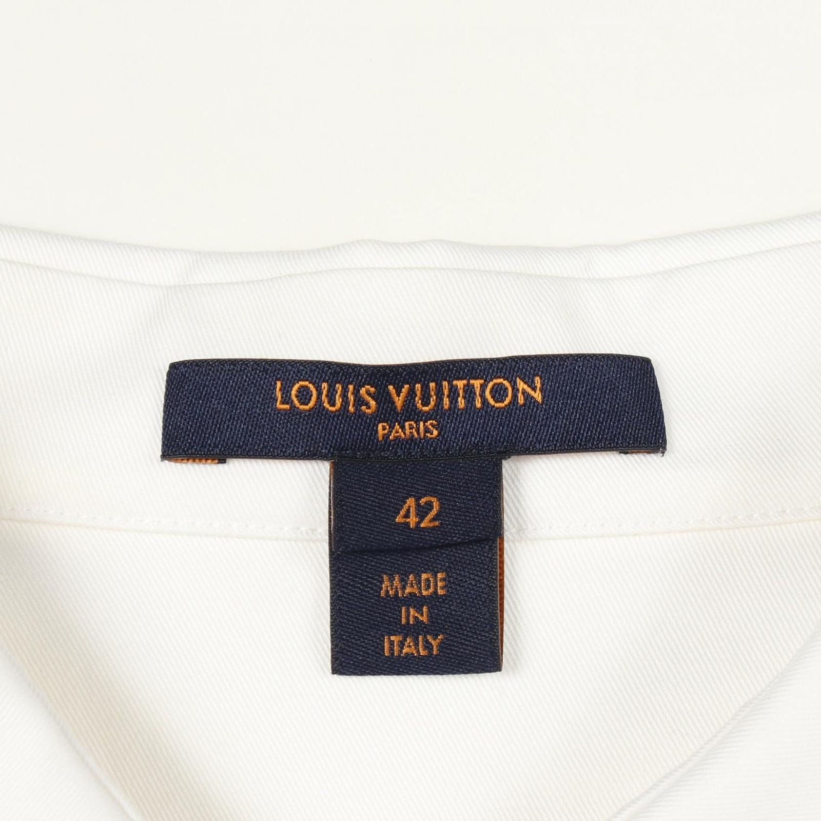 Louis Vuitton Logo Patch Long Sleeve Oom Cotton Shirt — view 3