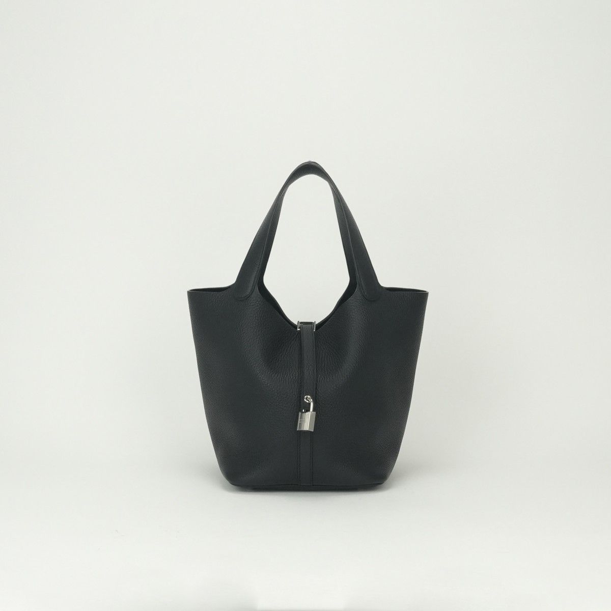 Hermes Picotin Lock MM 22 Tote Taurillon Clemence Noir Black Silver Handbag