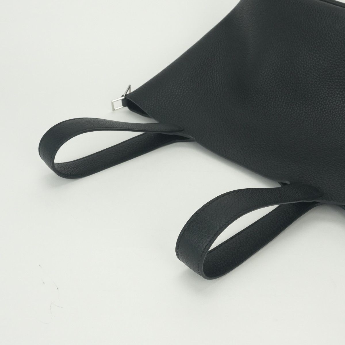 Hermes Picotin Lock MM 22 Tote Taurillon Clemence Noir Black Silver Handbag — view 4