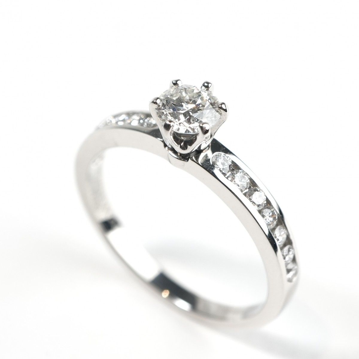 Tiffany & Co Engagement Ring Channel Set Diamond Band Platinum Half Eternity — view 2