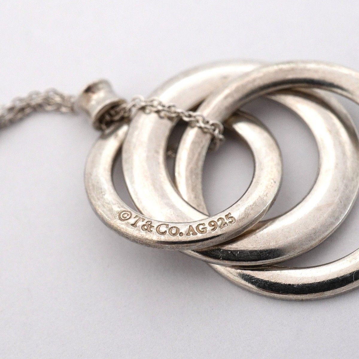 Tiffany & Co Necklace Interlocking 925 Sterling Silver — view 6