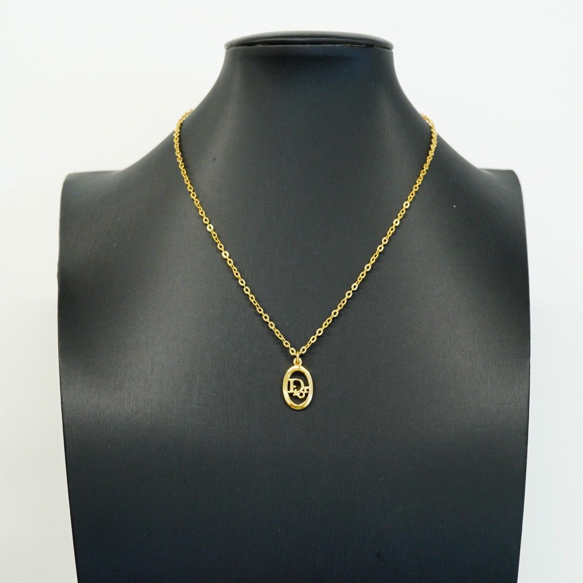 Dior Necklace Logo Oval Gold Plated — view 5