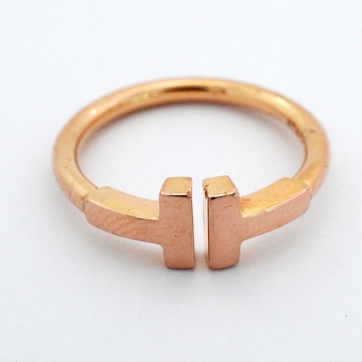 Tiffany & Co Ring T Wire 18k Pink Gold — view 3