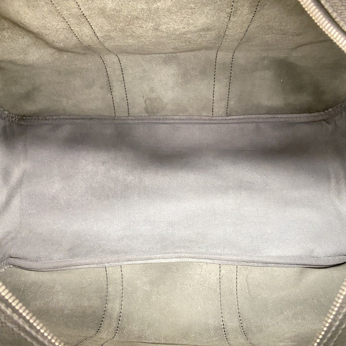 Louis Vuitton Boston Bag Taiga Kendall PM Ardoise — view 4