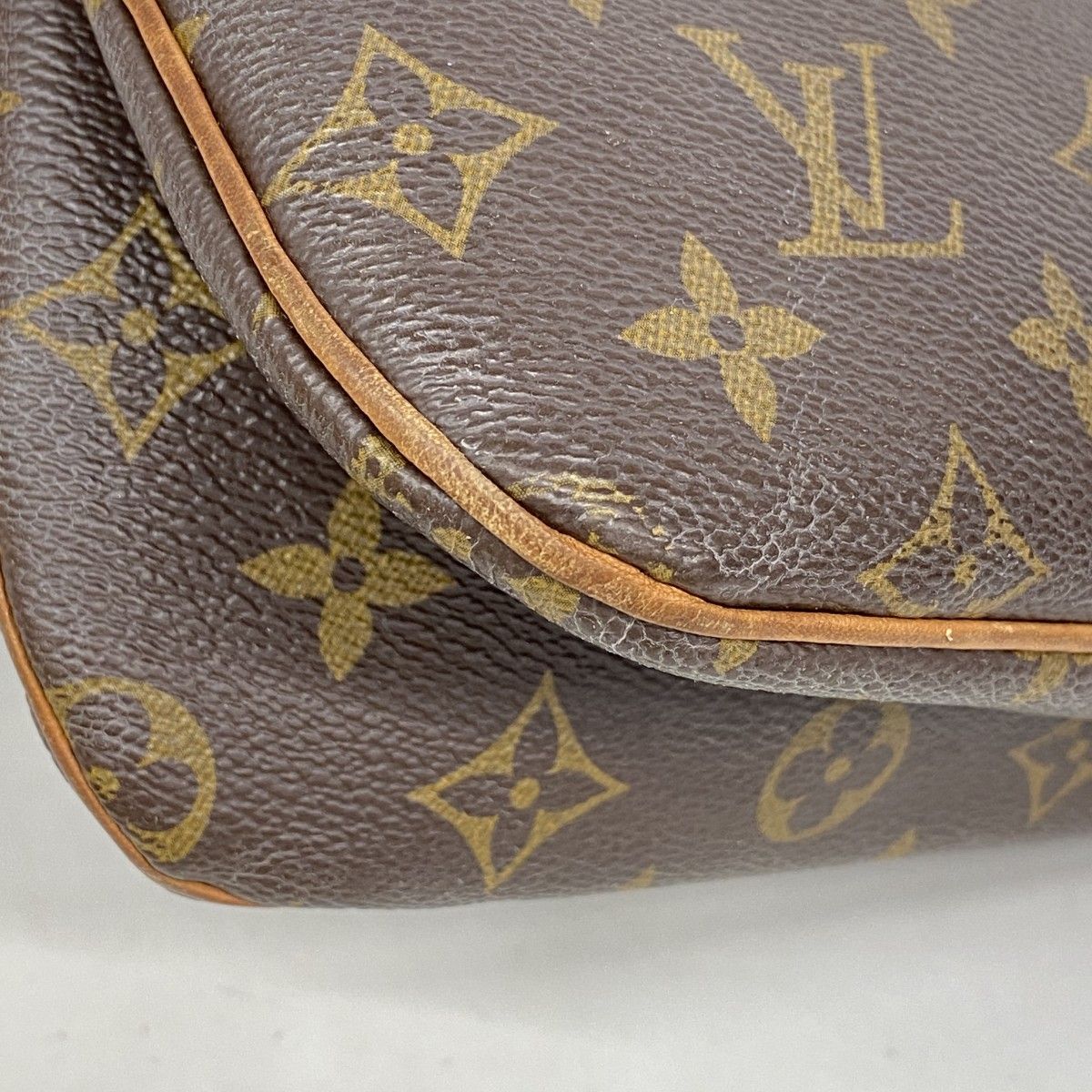 Louis Vuitton Shoulder Bag Monogram Loretta Brown Hot Pink — view 6