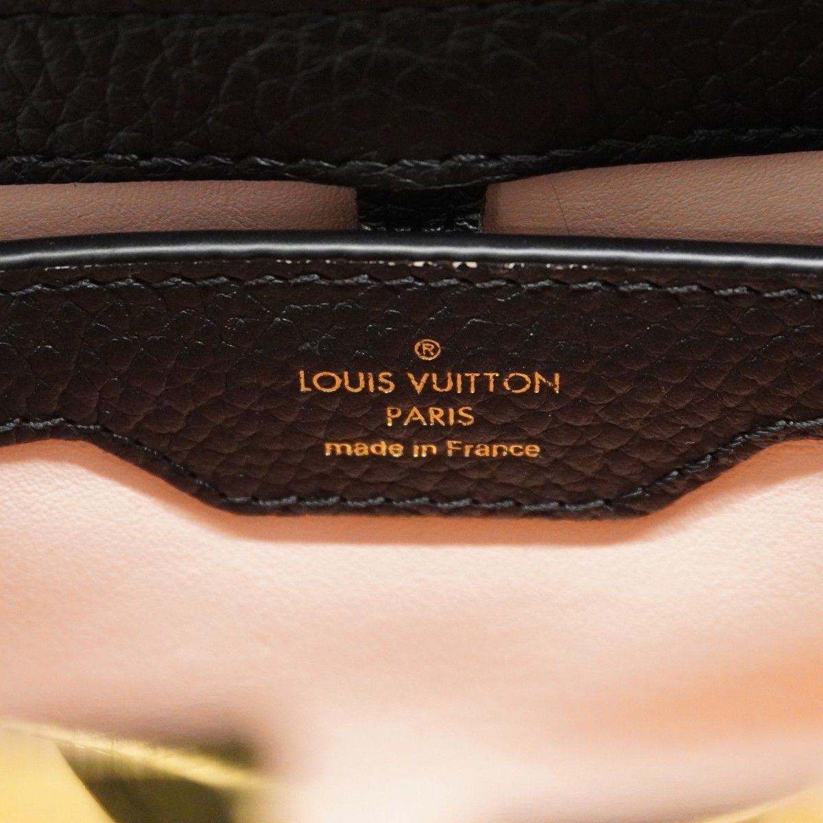 Louis Vuitton Handbag Taurillon Capucines BB Noir 2-Way — view 5