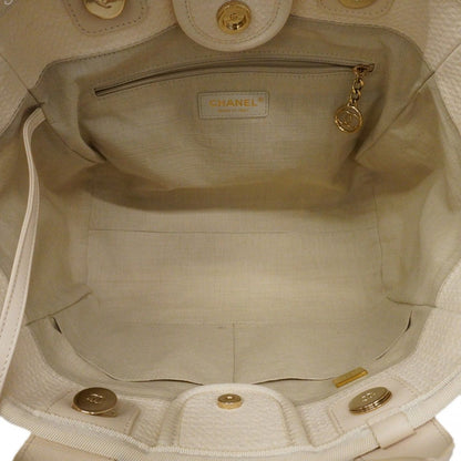 Chanel Handbag Deauville Canvas White Champagne Gold 2-Way — view 4