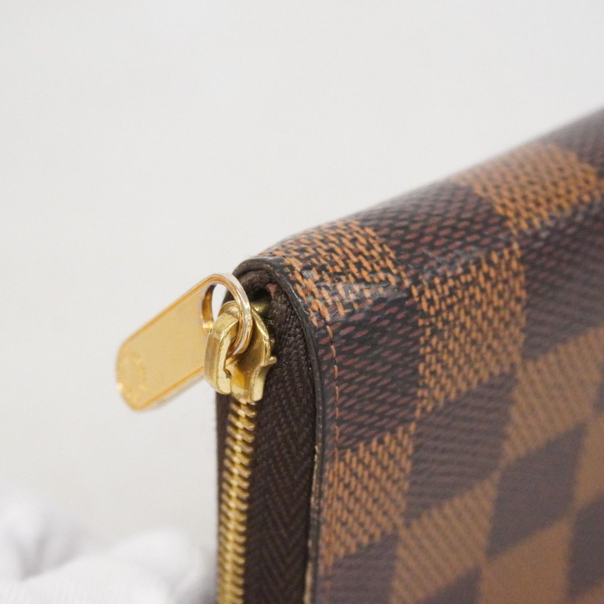 Louis Vuitton Coin Case Damier Zippy Purse Ebene — view 7
