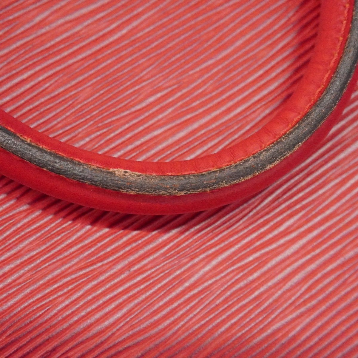 Louis Vuitton Handbag Epi Alma Castilian — view 8