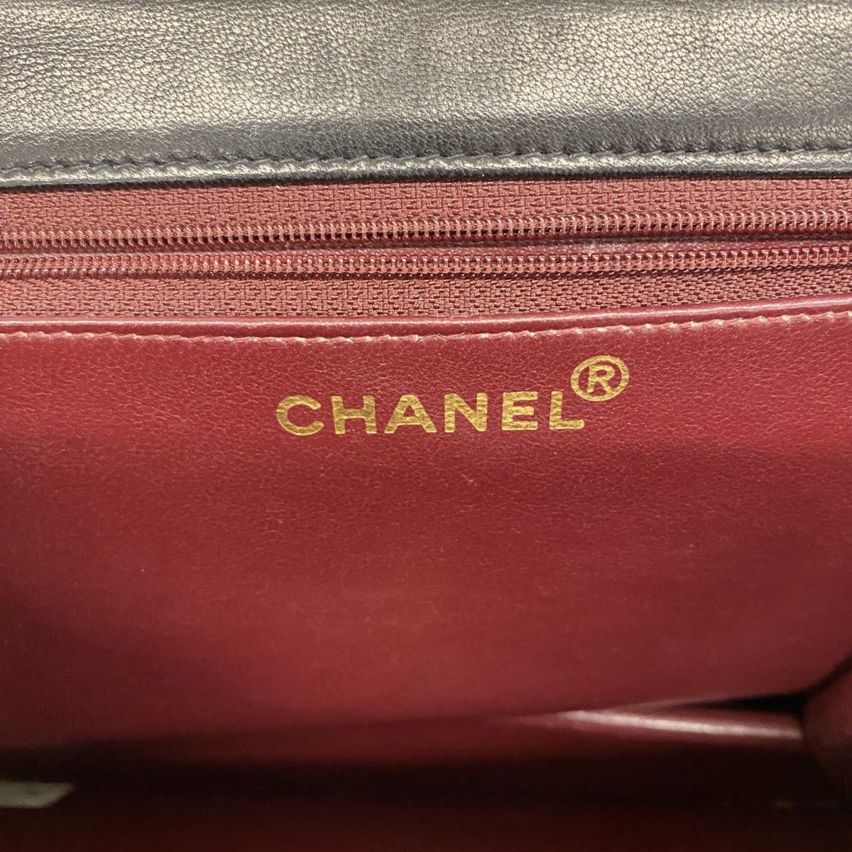 Chanel Shoulder Bag Quilted Lambskin Black Gold — view 5