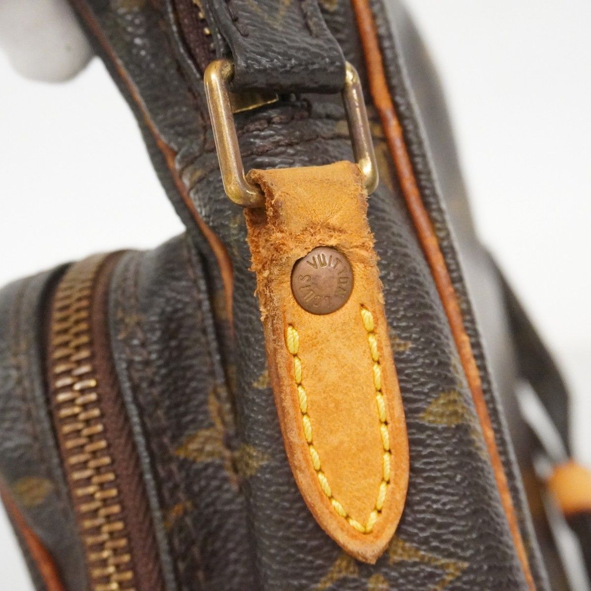 Louis Vuitton Shoulder Bag Monogram Amazon Brown — view 7