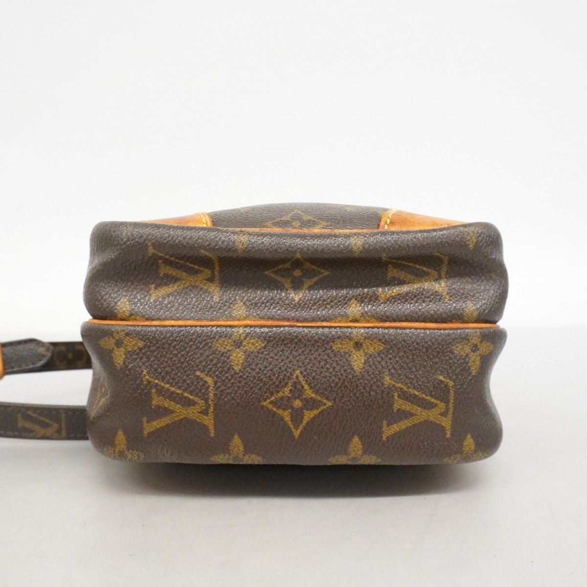 Louis Vuitton Shoulder Bag Monogram Amazon Brown — view 3