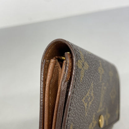 Louis Vuitton Key Holder Monogram Porte-Monnaie Gip Brown — view 5