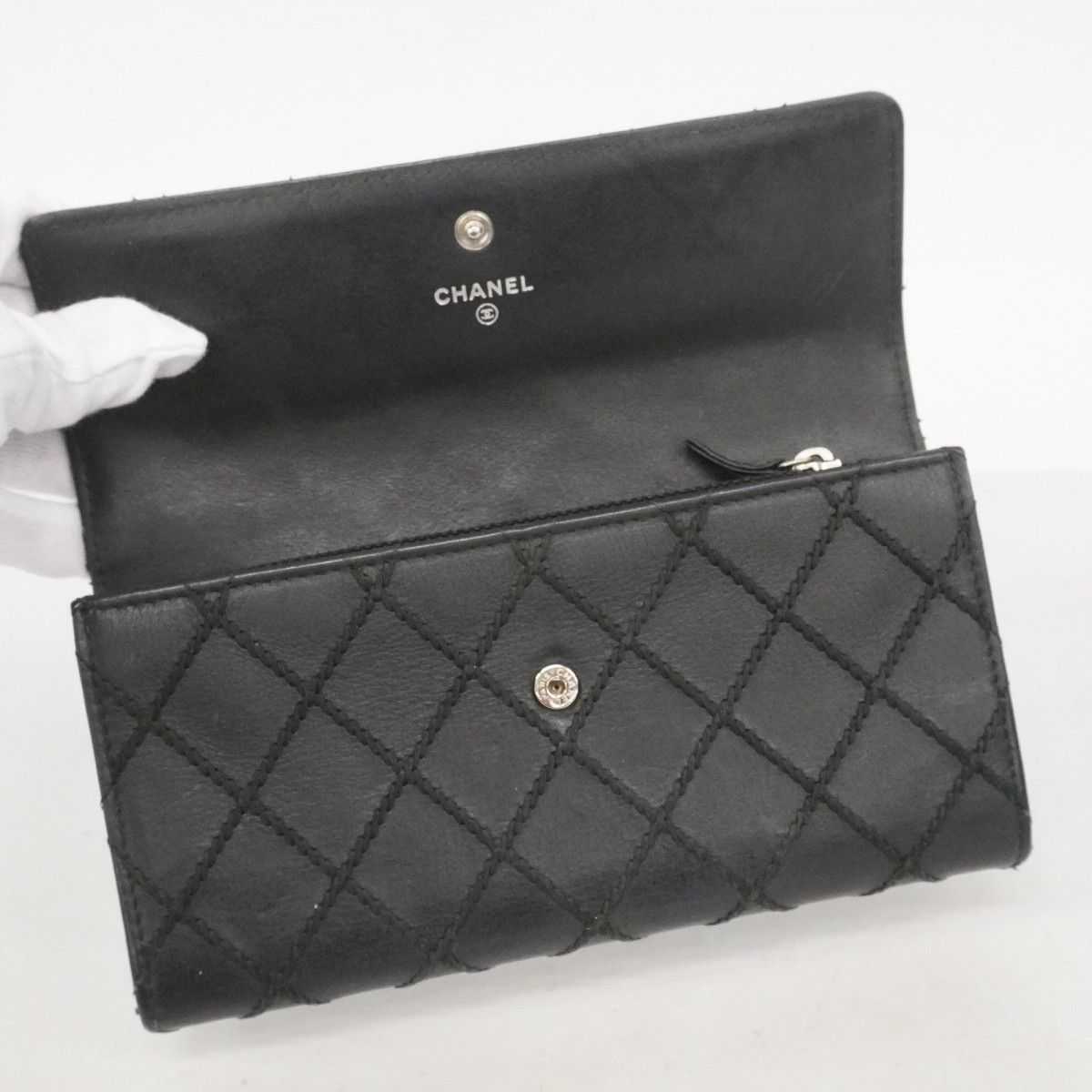 Chanel Wallet Wild Stitch Lambskin Black Silver — view 9