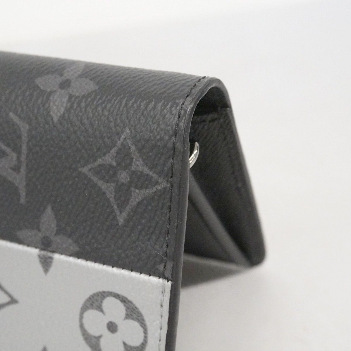 Louis Vuitton Wallet Monogram Eclipse Split Portefeuille Brazza Black Silver — view 6