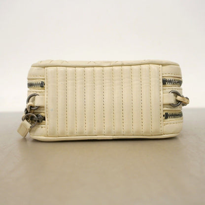Chanel Shoulder Bag Lambskin Ivory Silver — view 3