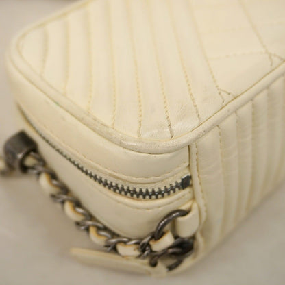 Chanel Shoulder Bag Lambskin Ivory Silver — view 6
