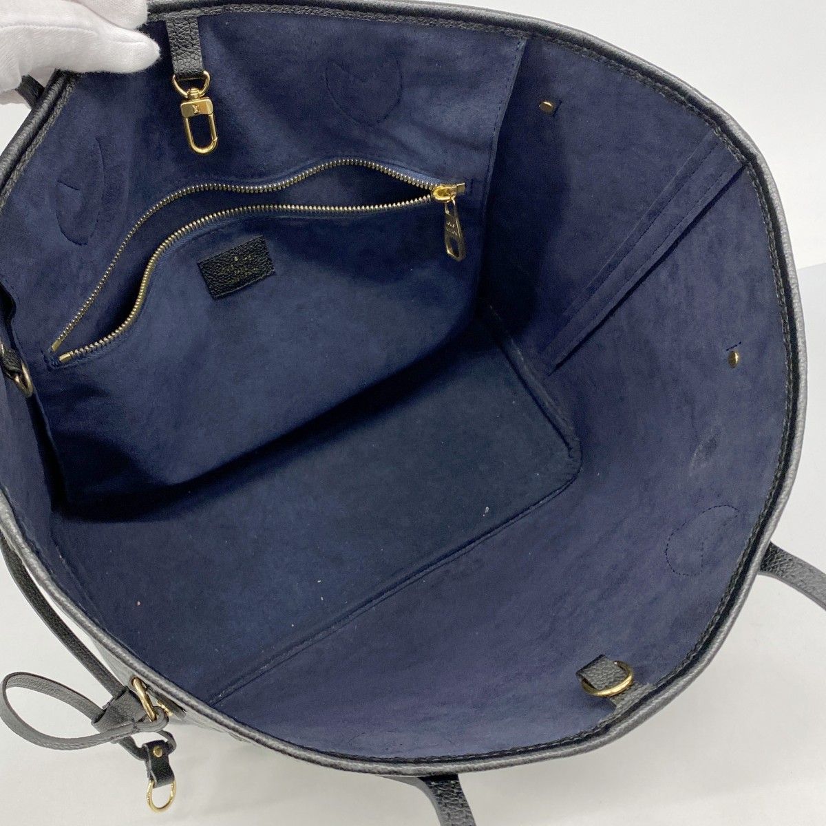 Louis Vuitton Tote Monogram Empreinte Neverfull MM Noir — view 4