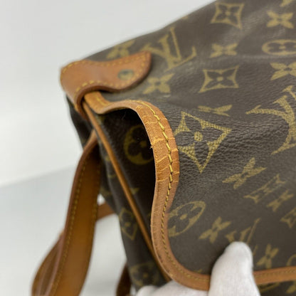 Louis Vuitton Shoulder Bag Monogram Saumur 35 Brown — view 6