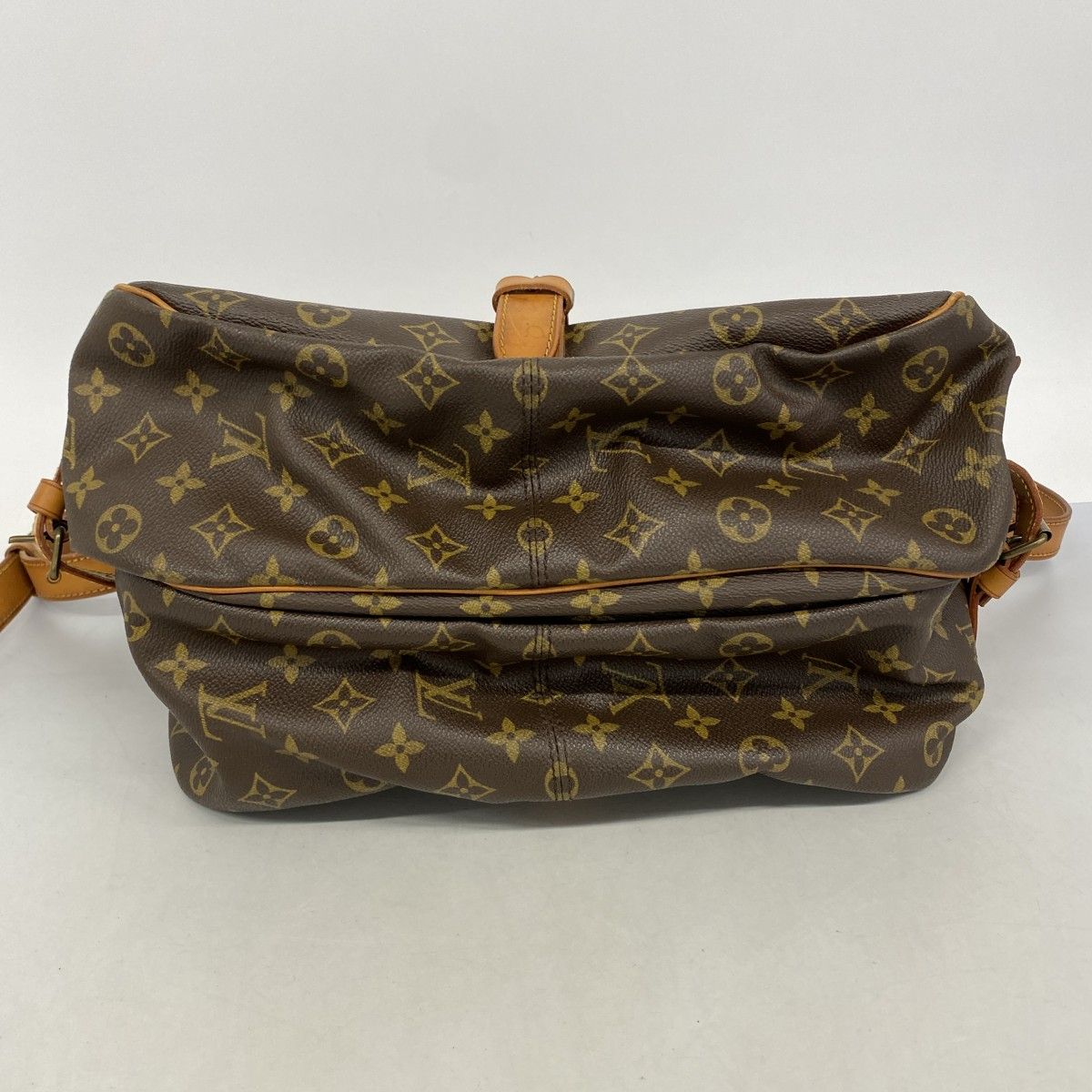 Louis Vuitton Shoulder Bag Monogram Saumur 35 Brown — view 3