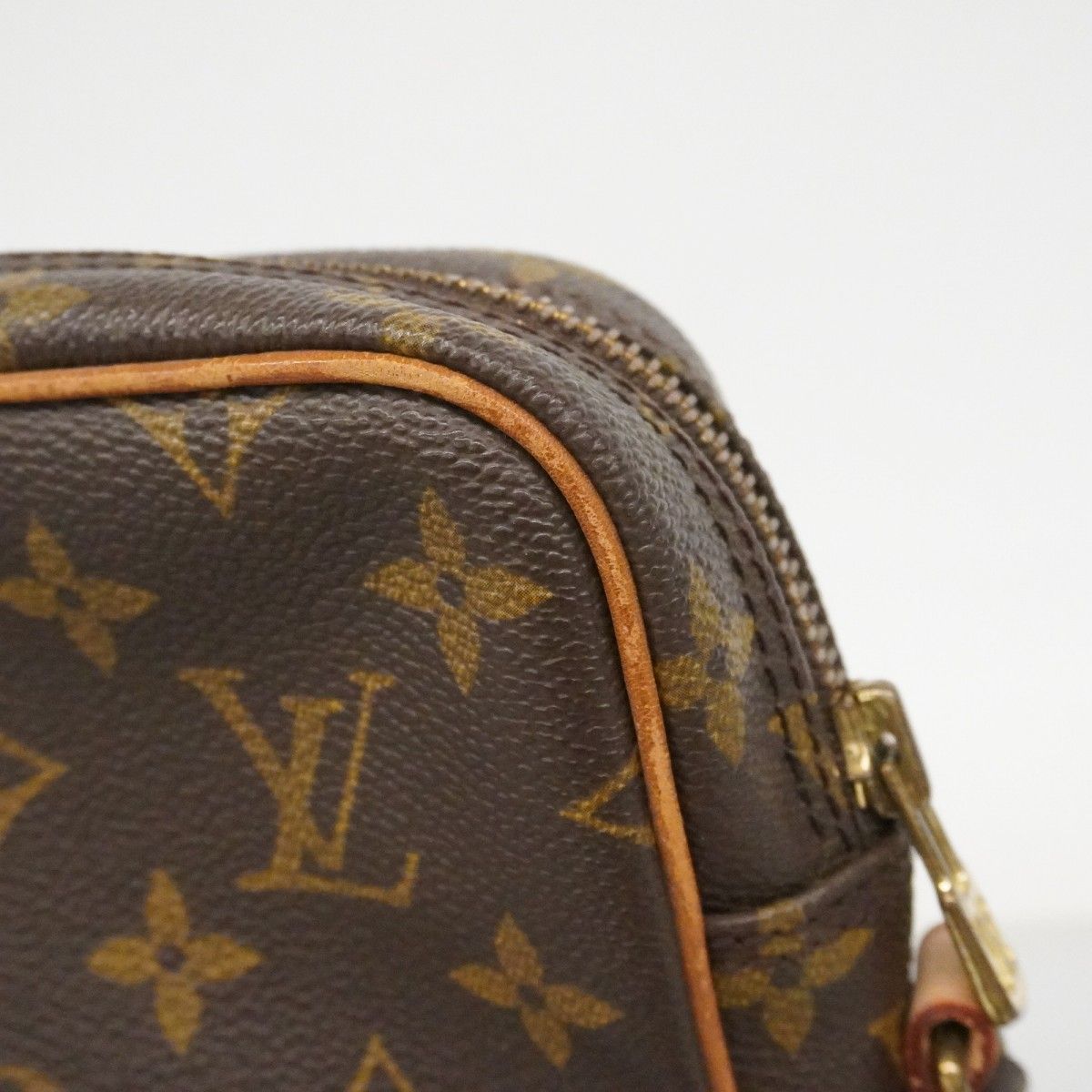 Louis Vuitton Shoulder Bag Monogram Amazon Brown — view 7